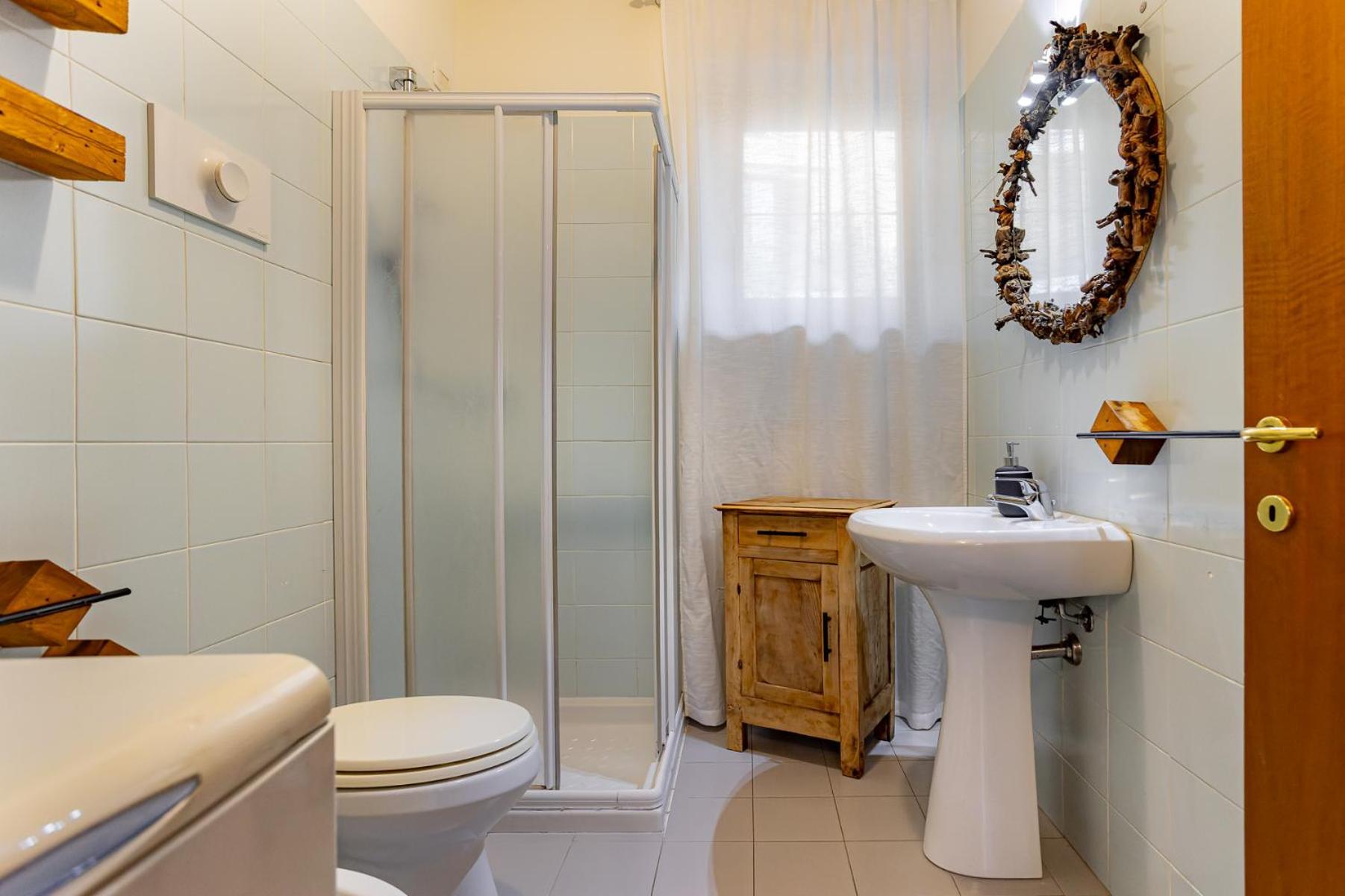 Appartement Casa Paris à Sale Marasino Extérieur photo