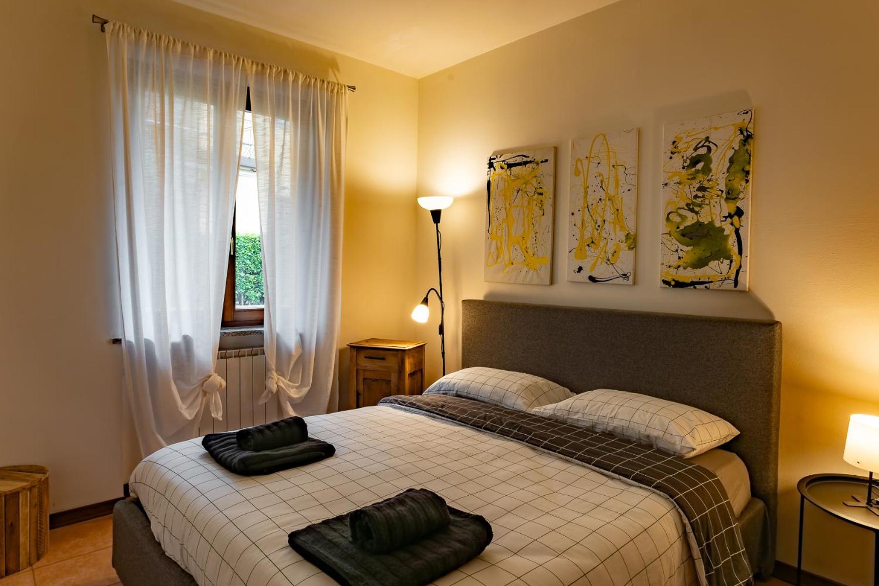 Appartement Casa Paris à Sale Marasino Extérieur photo